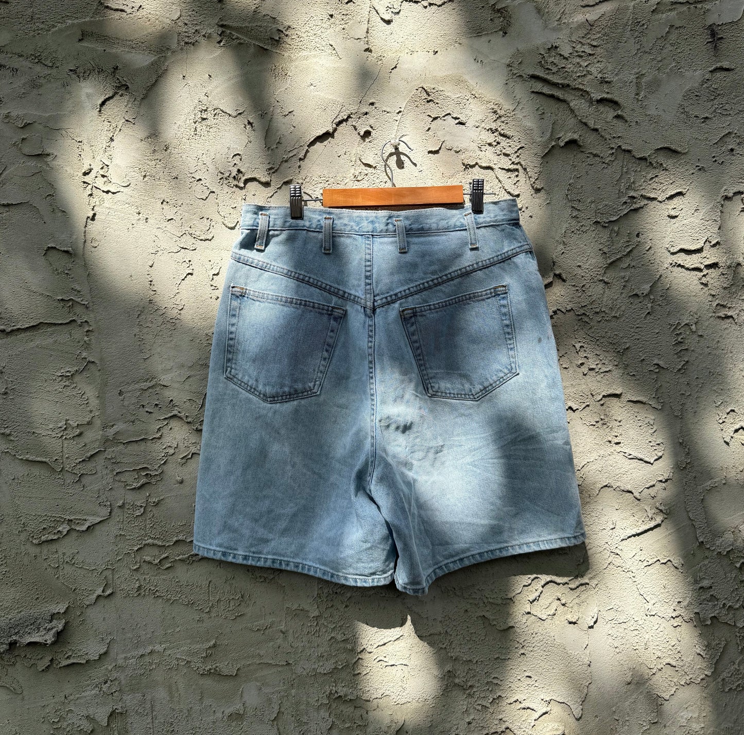 Venezia Vintage High-Waisted Denim Shorts
