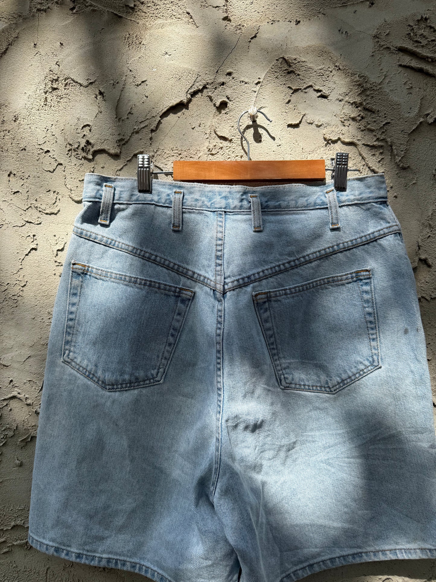 Venezia Vintage High-Waisted Denim Shorts